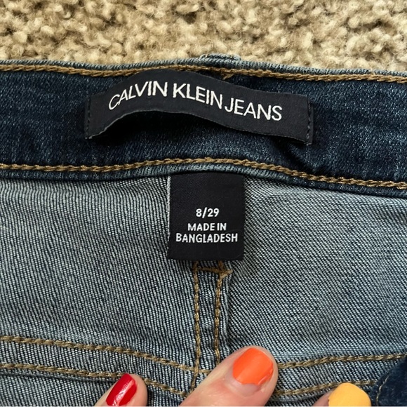 NWT Calvin Klein High Rise cut off denim shorts 8/29 - Picture 4 of 7